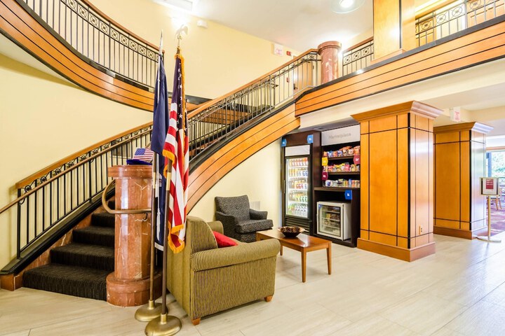 Comfort Suites Innsbrook - Short Pump
