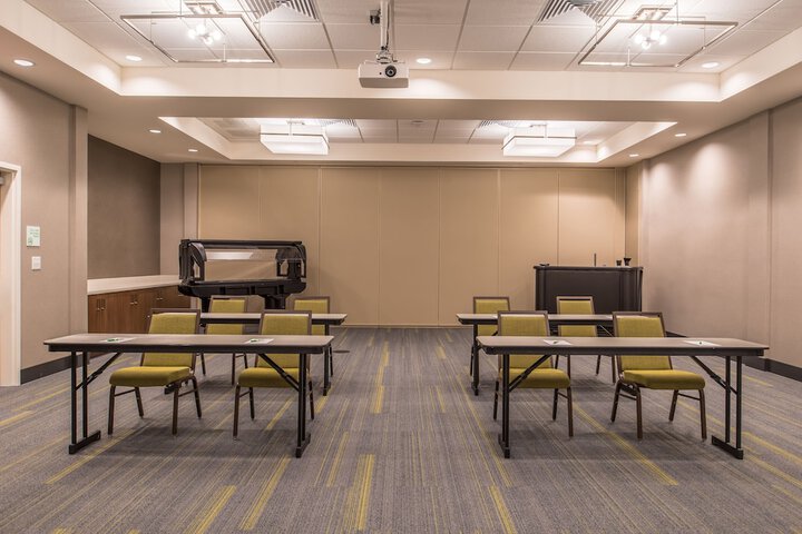 Holiday Inn Joplin by IHG