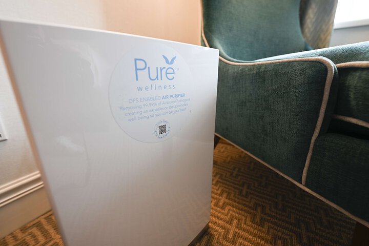 Hotel Roanoke & Conference Center Curio Collection by Hilton