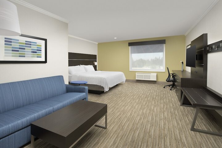 Room 27 of 39