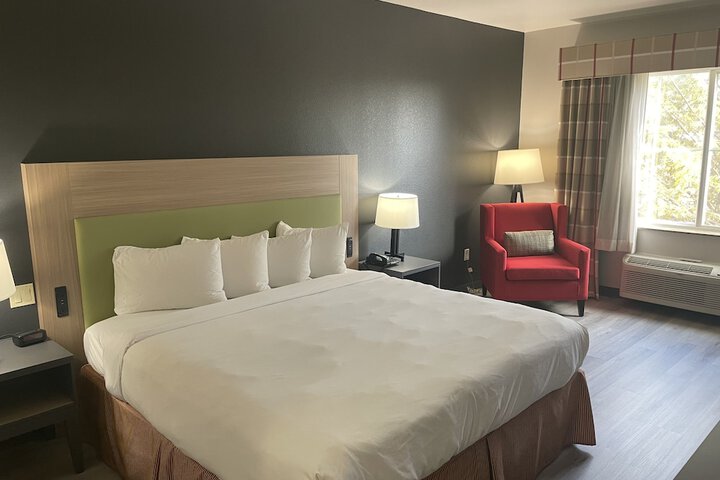 Room 37 of 47