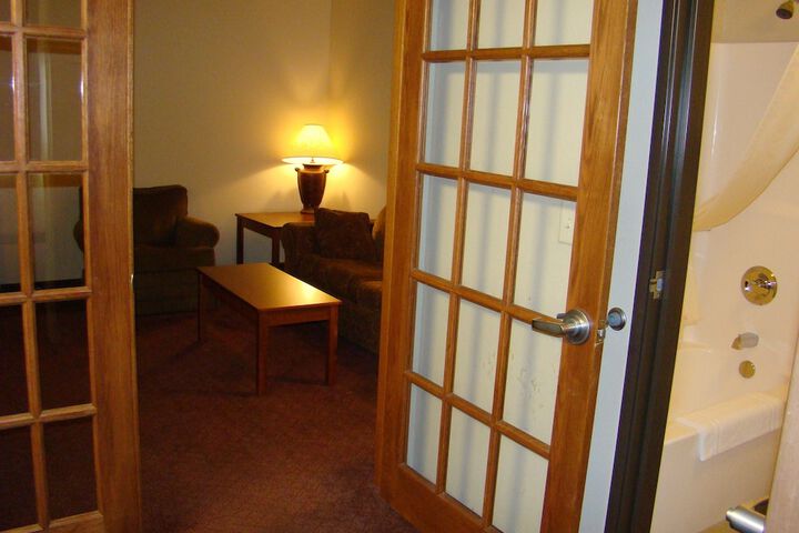 AmericInn by Wyndham Kewanee