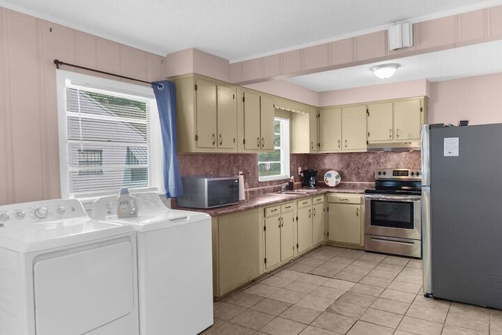 Blushing Bungalow