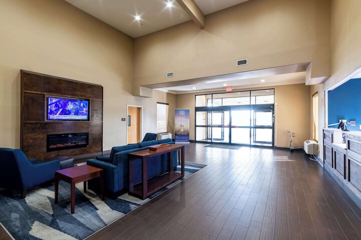 Hotel Interior 10 of 39