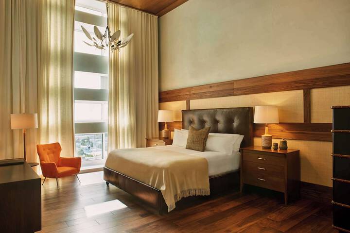 Nautilus Sonesta Miami Beach