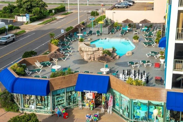 Hotel 3 of 24