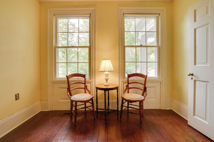 Historic Home in Taylors Falls w / Patio & Fire Pit