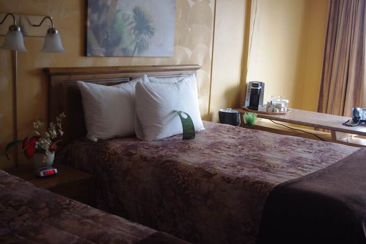 Room 30 of 34