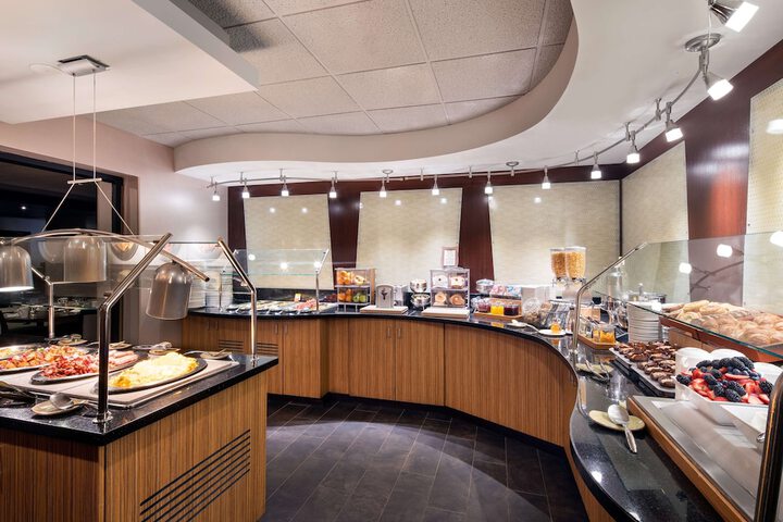 DoubleTree by Hilton Denver Tech Center