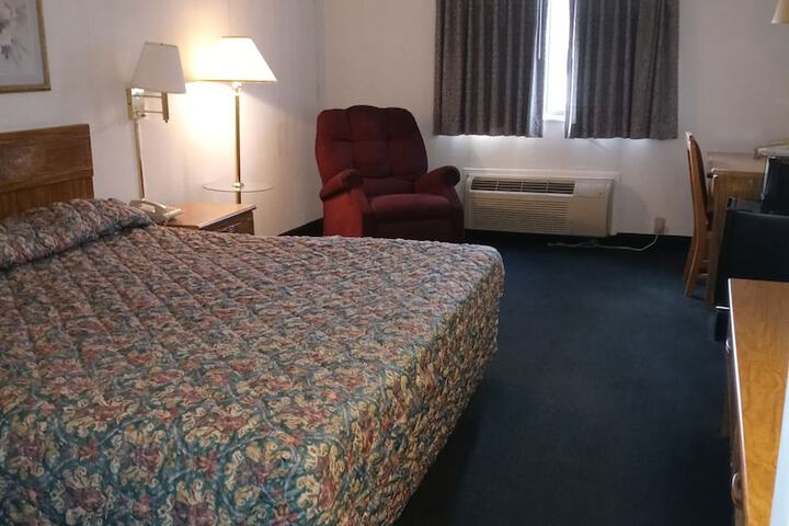 Room 25 of 30