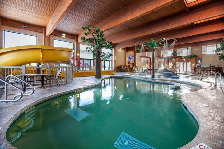 Pool 4 of 49