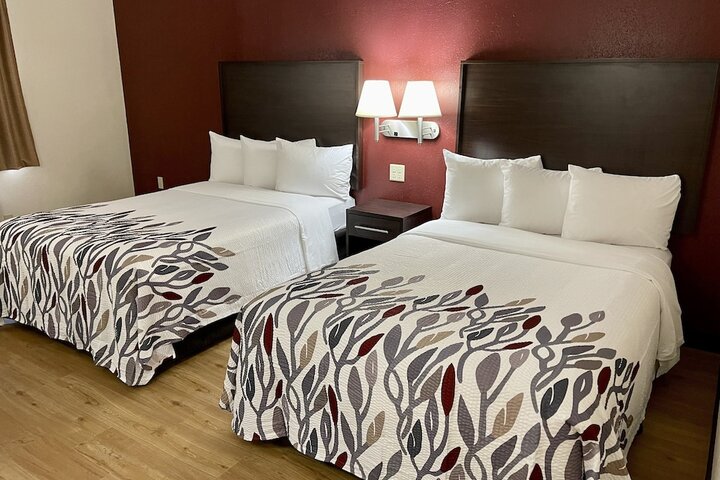 Room 13 of 22