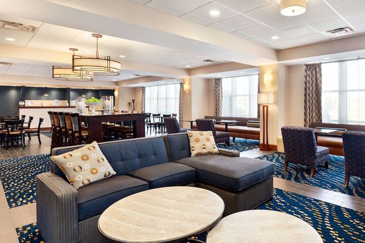 Hotel Interior 6 of 28