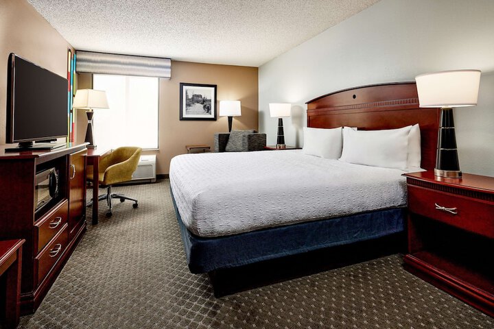 Room 14 of 26