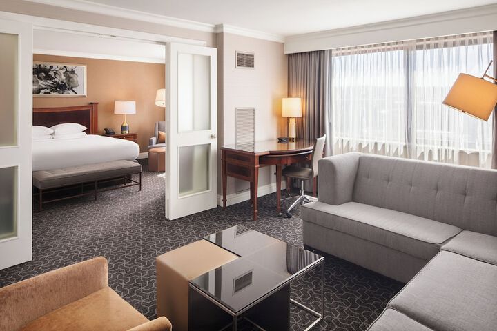 Hilton Short Hills