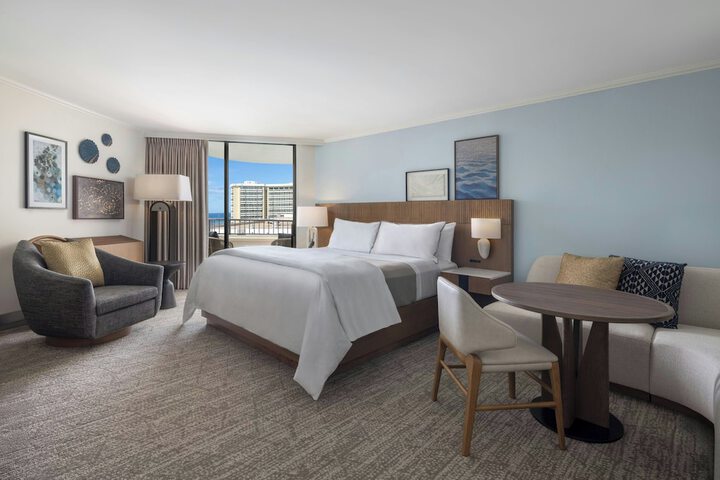 Moana Surfrider a Westin Resort & Spa, Waikiki Beach