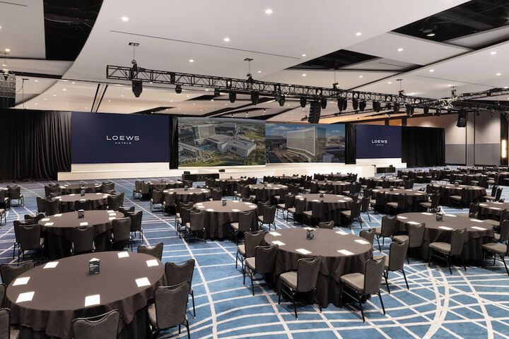 Loews Arlington