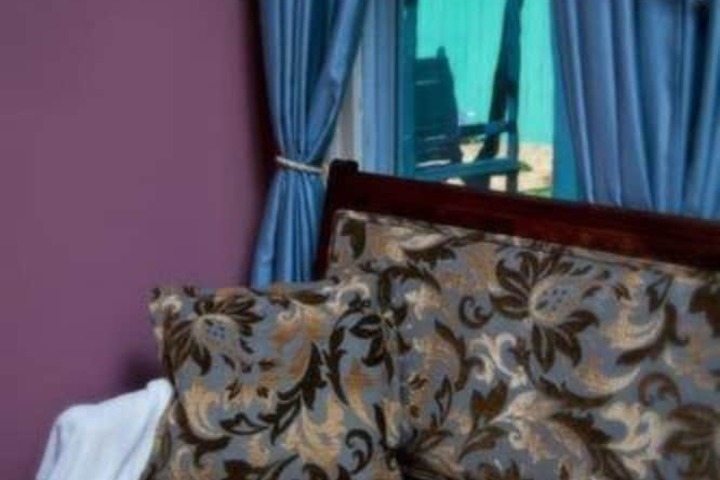 The Carriage House B & B