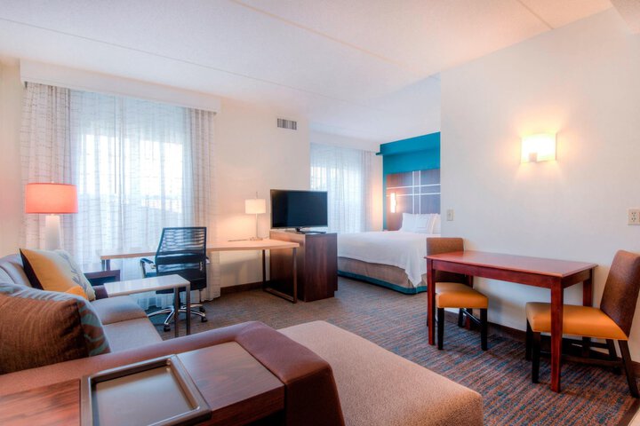 Room 49 of 62