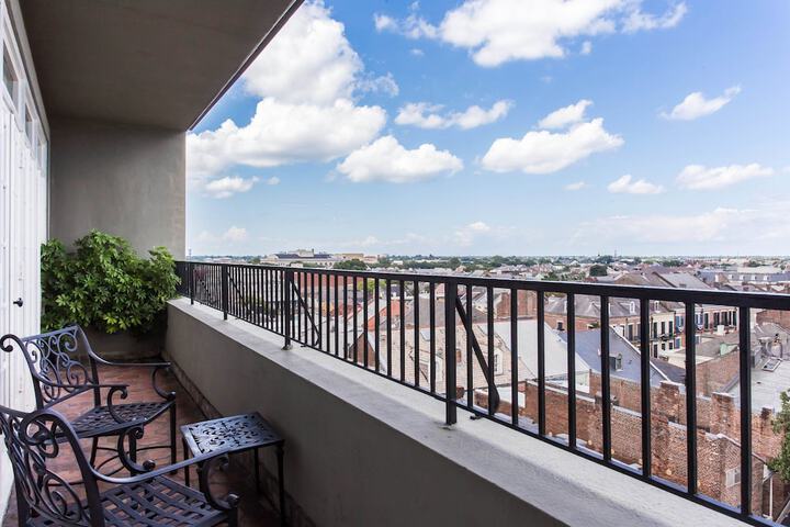 Terrace/Patio 190 of 200