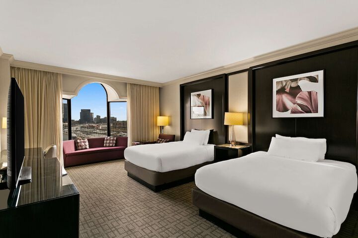 Room 50 of 72