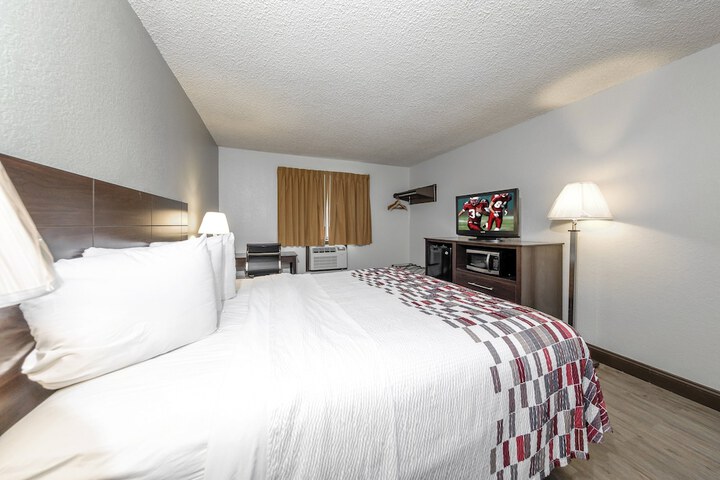 Room 34 of 34