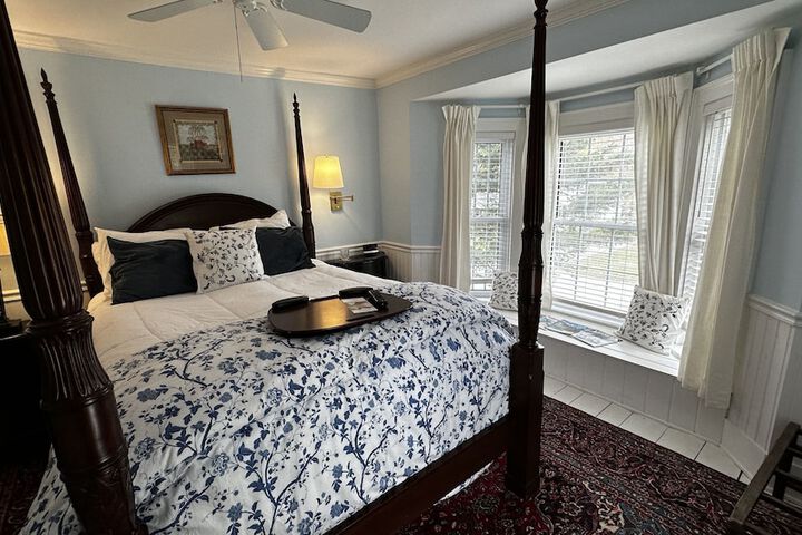 Room 129 of 200