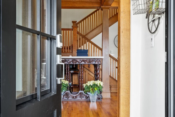 Bespoke Inn Flagstaff