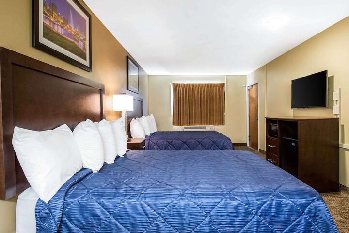 Room 16 of 24