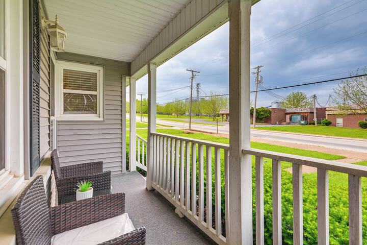 Walk to Restaurants: Stockton Home w / Game Room