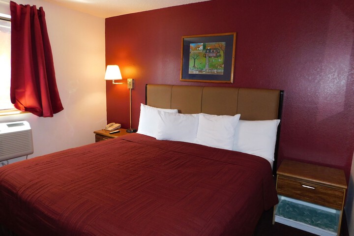Room 19 of 50