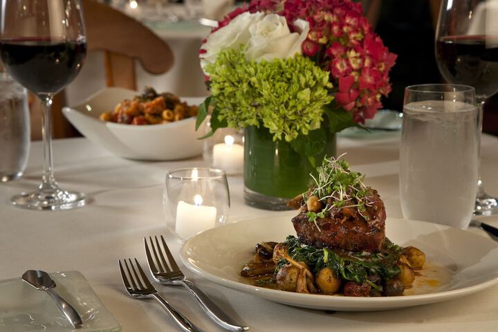 Dining 94 of 108