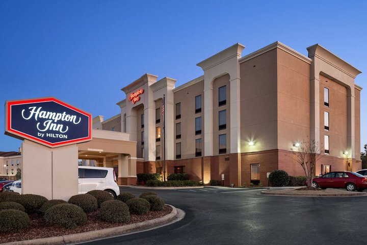 Hotel 1 of 32