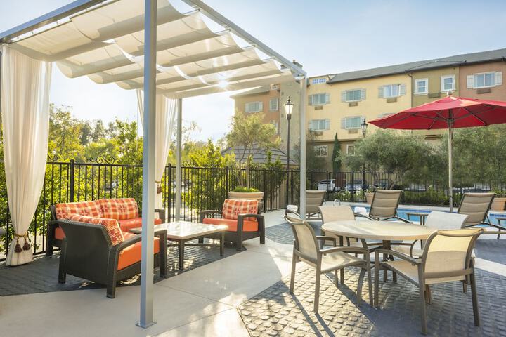 Ayres Hotel Costa Mesa / Newport Beach