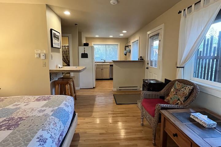 Room 163 of 210