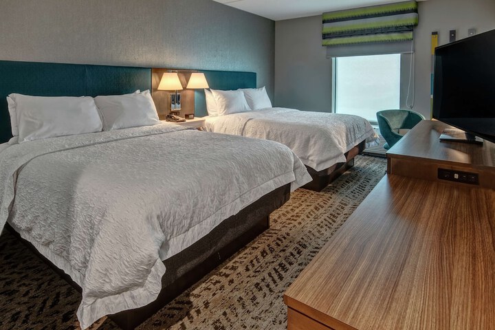 Hampton Inn & Suites Nashville / Goodlettsville