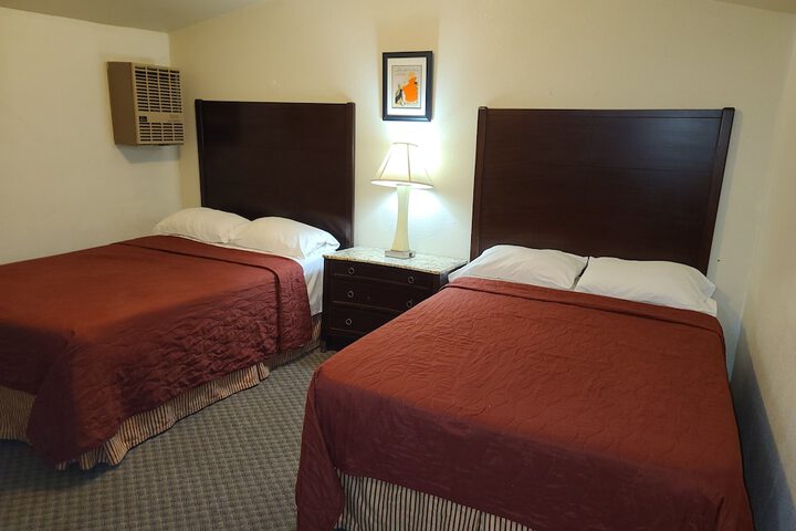 Room 8 of 23