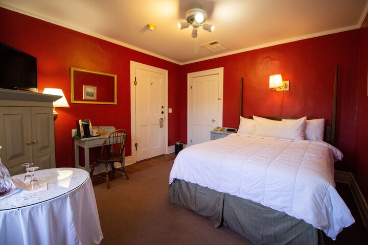 Room 29 of 81