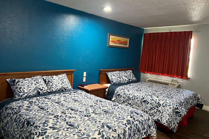 Room 29 of 35