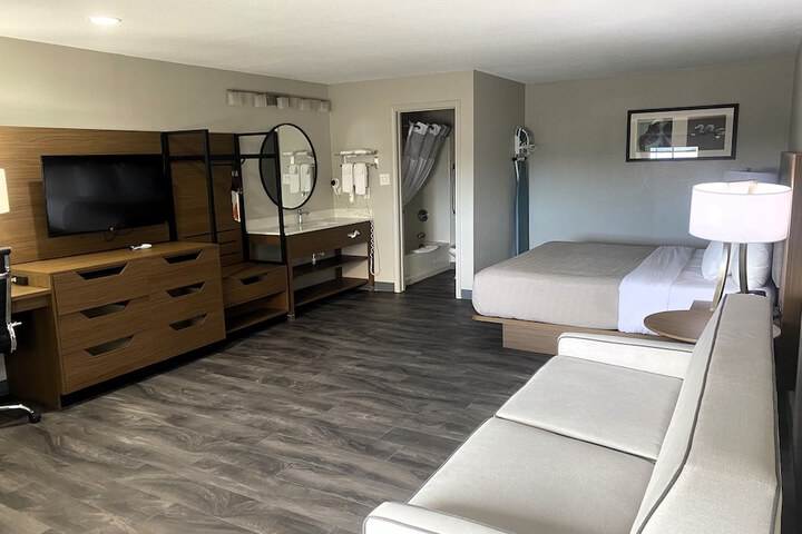 Room 49 of 83