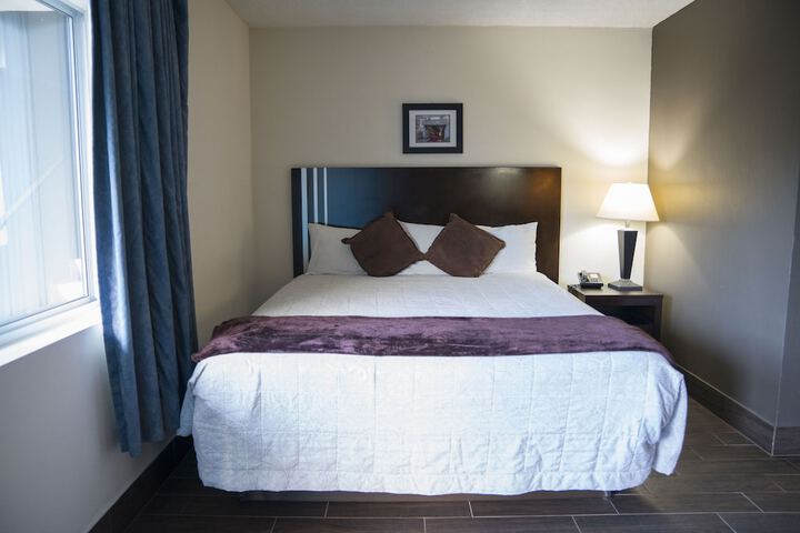 Room 34 of 46