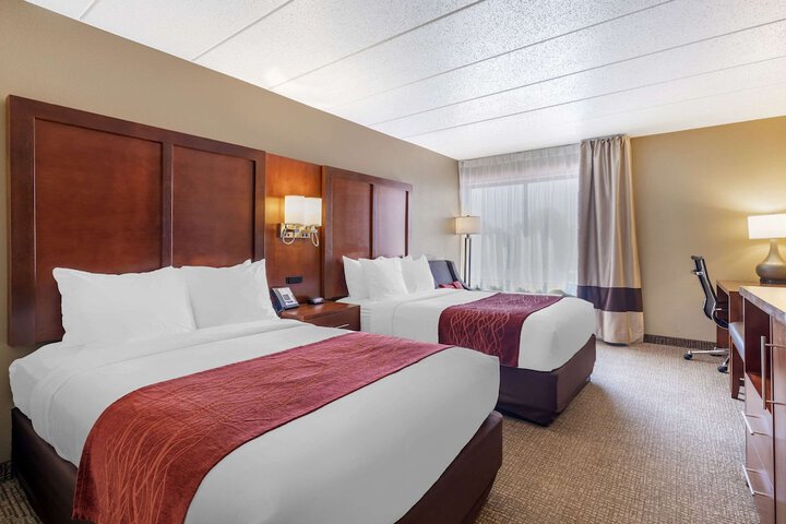 Comfort Inn & Suites Aberdeen near APG