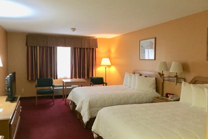 Room 27 of 36