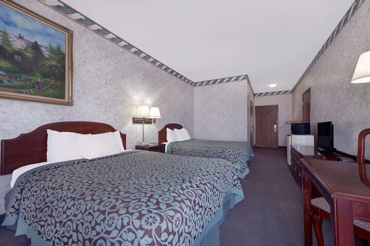 Room 17 of 17