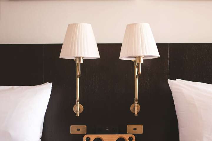 Room 43 of 76