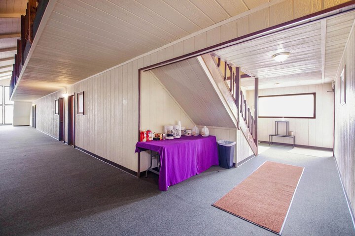 Hotel Interior 12 of 89