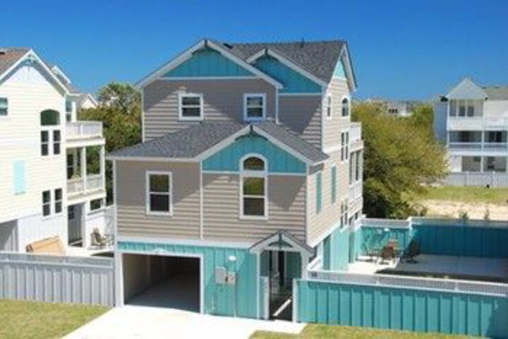 Villas at Corolla Bay by Kees Vacations