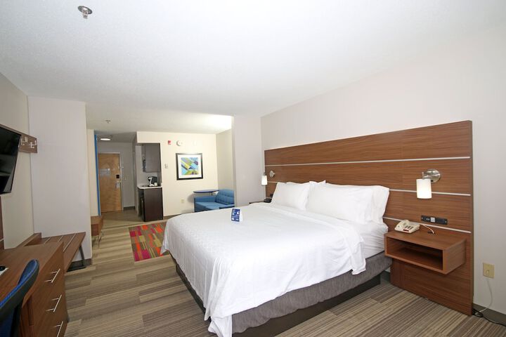 Room 19 of 45