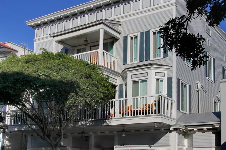 Catalina Island Inn