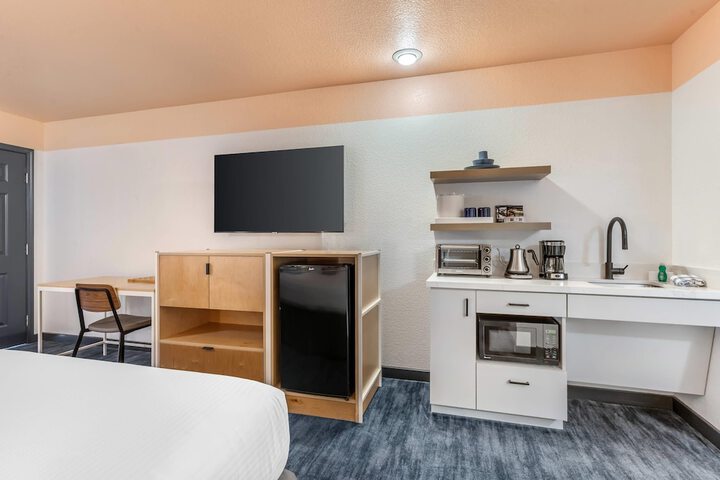 The Sandman Santa Rosa Sonoma an Ascend Collection Hotel